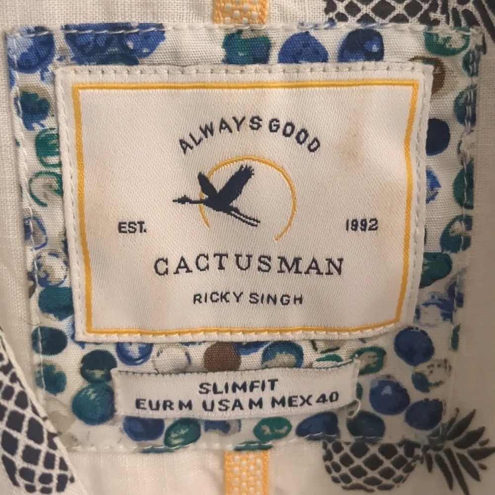CACTUSMAN "Pineapple" Button Down - Picture 3 of 4